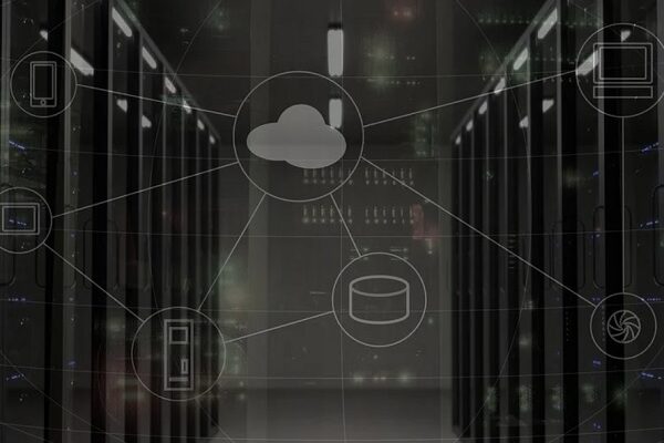 En qué se diferencian el cloud computing y el hosting tradicional