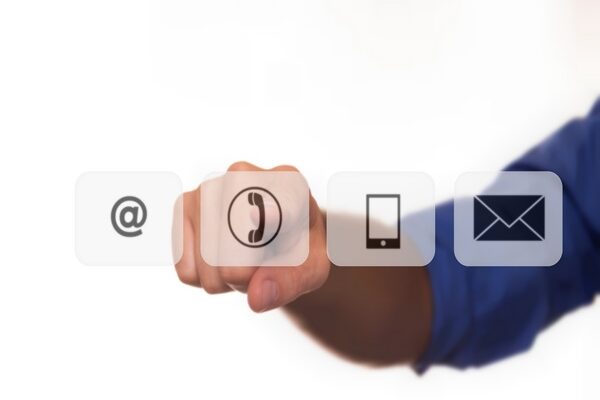 Por qué usar Voz IP en tu empresa Por qué usar Voz IP en tu empresa