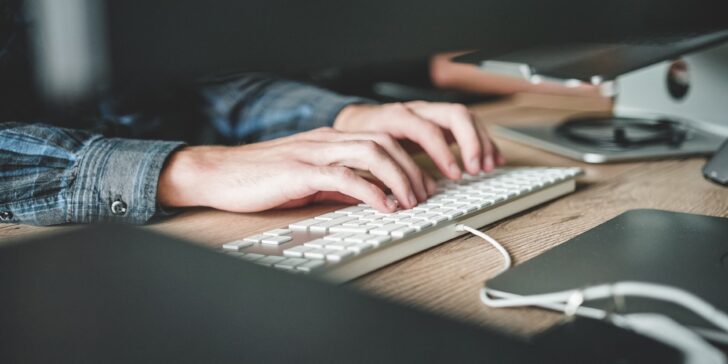 Estas son las ventajas de contar con una solución de software personalizada